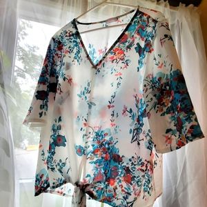 Blue time knotted top